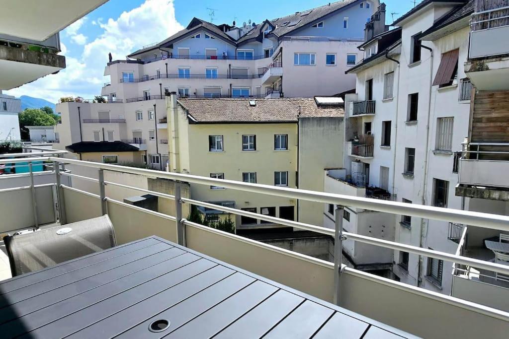 Apartamento Le Jeremy Avec Parking Souterrain Thonon-les-Bains Exterior foto